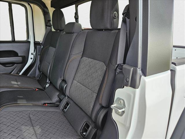 new 2025 Jeep Gladiator car, priced at $46,349
