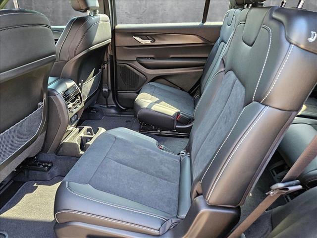 new 2025 Jeep Grand Cherokee L car, priced at $39,806