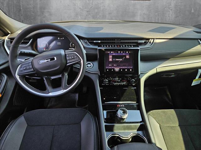 new 2025 Jeep Grand Cherokee L car, priced at $39,806