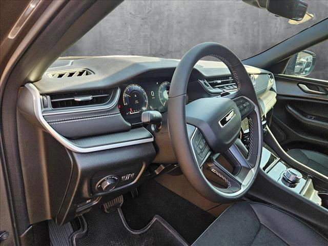 new 2025 Jeep Grand Cherokee L car, priced at $39,806