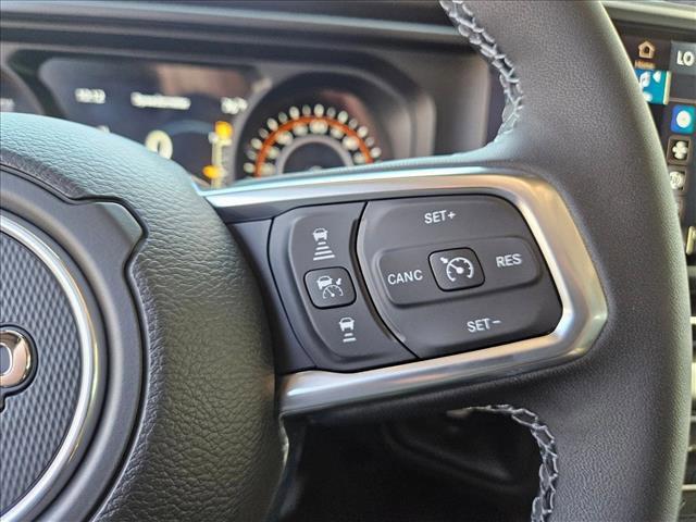 new 2025 Jeep Wrangler car, priced at $48,170