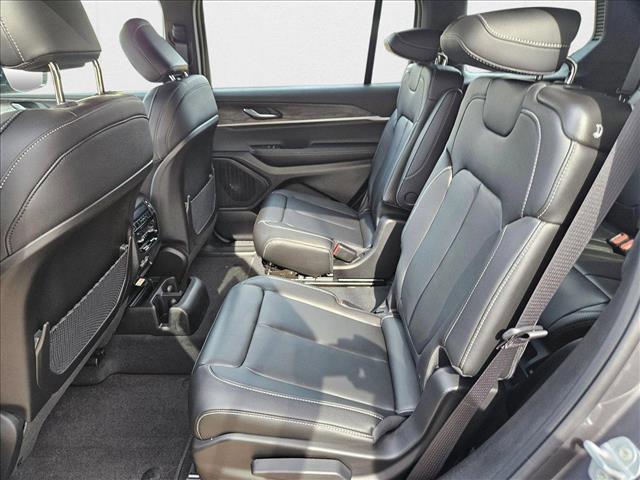 new 2025 Jeep Grand Cherokee L car, priced at $45,551