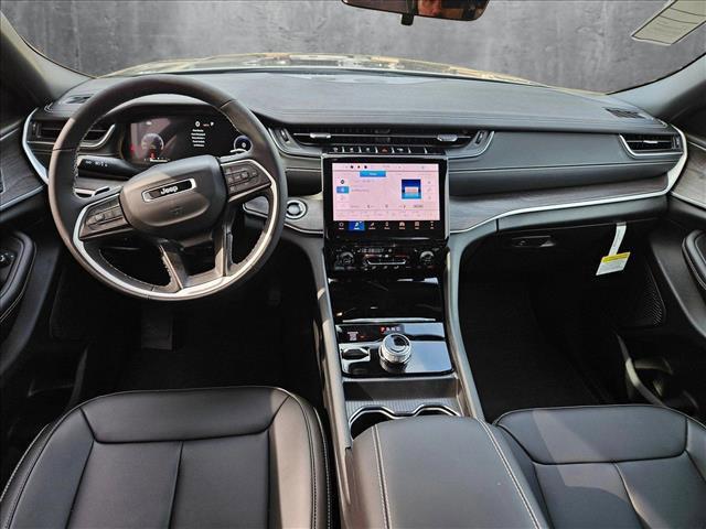 new 2025 Jeep Grand Cherokee L car, priced at $48,301