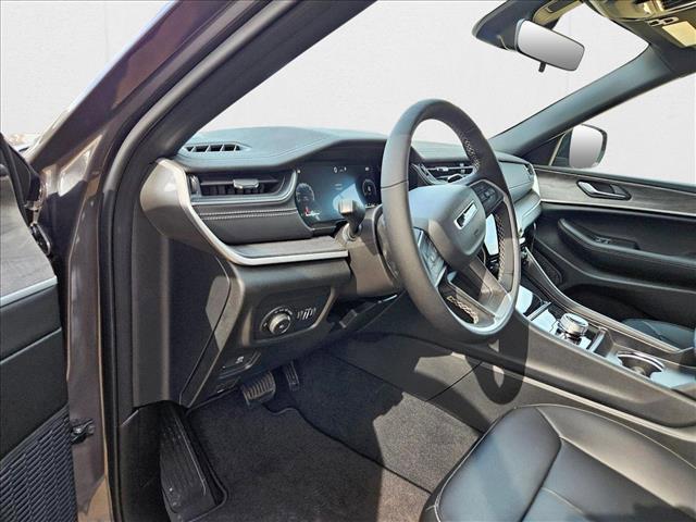 new 2025 Jeep Grand Cherokee L car, priced at $45,551