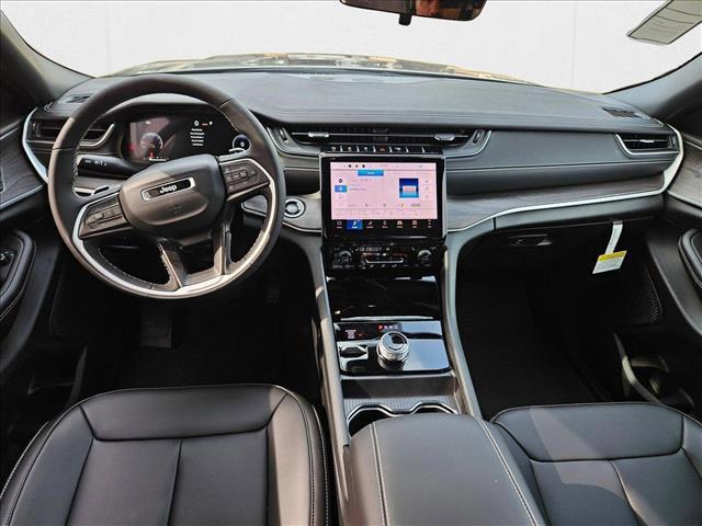new 2025 Jeep Grand Cherokee L car, priced at $45,551