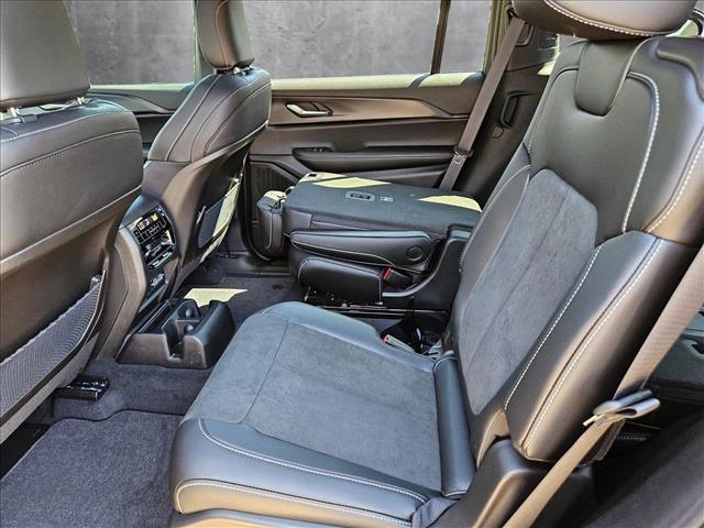 new 2025 Jeep Grand Cherokee L car, priced at $44,516