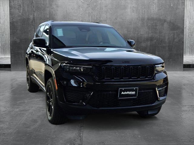 new 2025 Jeep Grand Cherokee car, priced at $38,485