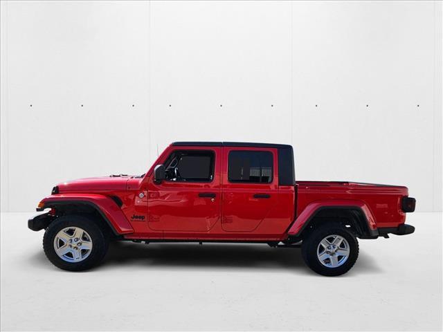 used 2020 Jeep Gladiator car, priced at $23,274