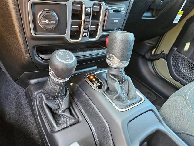 new 2025 Jeep Wrangler car, priced at $45,800