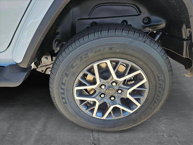 new 2025 Jeep Wrangler car, priced at $47,684