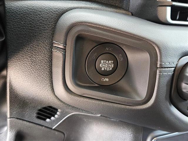 new 2025 Jeep Wrangler car, priced at $47,684