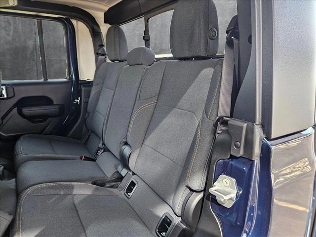 new 2025 Jeep Gladiator car, priced at $47,743