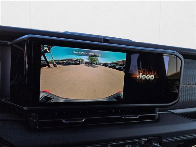 new 2025 Jeep Gladiator car, priced at $43,999