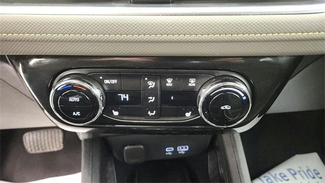 used 2025 Chevrolet TrailBlazer car, priced at $23,489