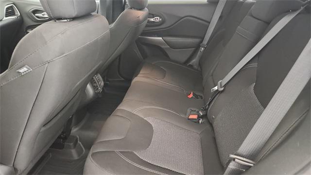 used 2019 Jeep Cherokee car, priced at $14,489