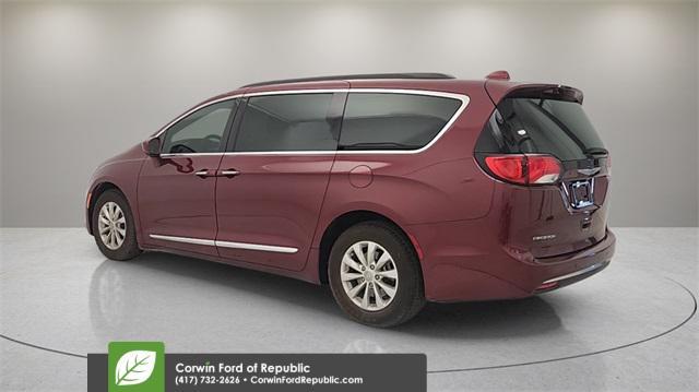 used 2017 Chrysler Pacifica car, priced at $10,890