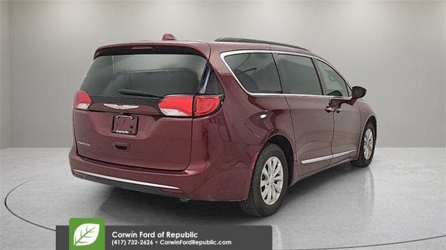 used 2017 Chrysler Pacifica car, priced at $10,890