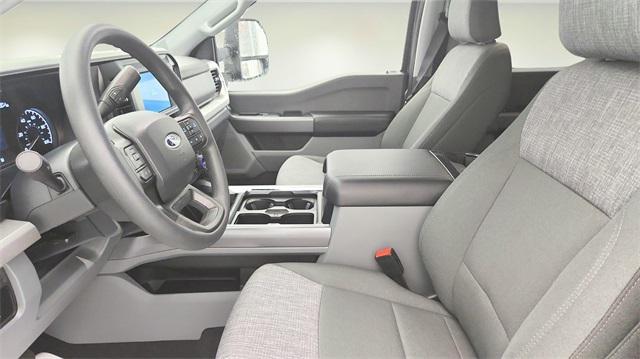 new 2025 Ford F-250 car, priced at $67,299