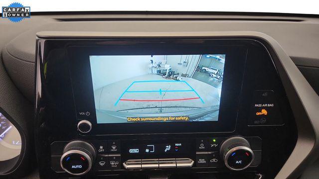 used 2024 Toyota Highlander car, priced at $31,989