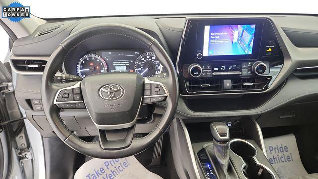 used 2024 Toyota Highlander car, priced at $31,989