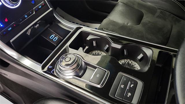 used 2019 Ford Edge car, priced at $21,889