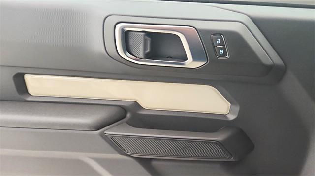 new 2025 Ford Bronco car, priced at $36,684