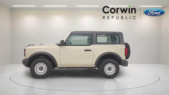 new 2025 Ford Bronco car, priced at $36,684