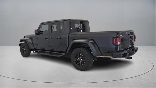 used 2022 Jeep Gladiator car, priced at $25,989