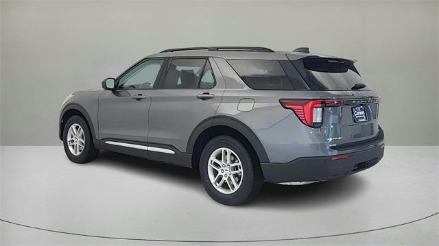 new 2025 Ford Explorer car, priced at $40,048