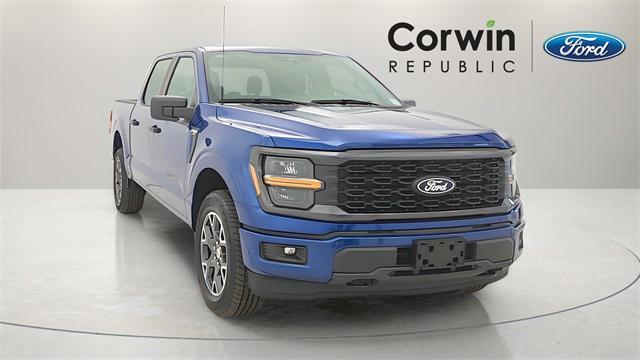 new 2025 Ford F-150 car, priced at $52,195