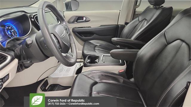 used 2023 Chrysler Pacifica car, priced at $21,589