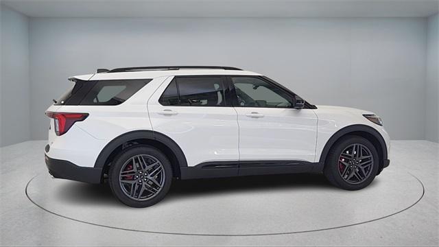 new 2025 Ford Explorer car, priced at $61,155