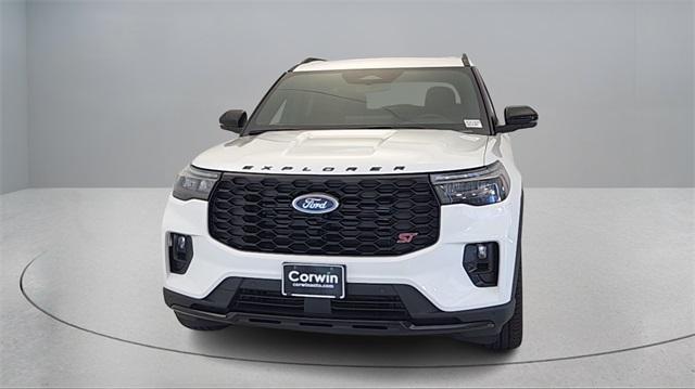 new 2025 Ford Explorer car, priced at $61,155