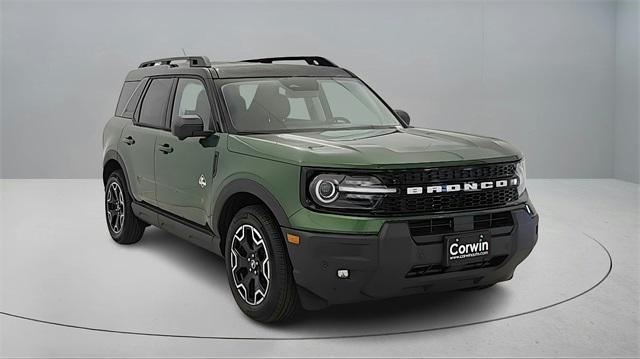 new 2025 Ford Bronco Sport car, priced at $38,680