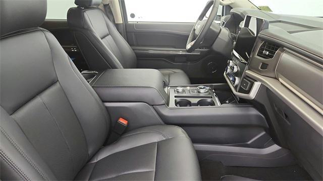 new 2024 Ford Expedition car, priced at $68,870