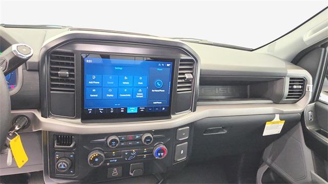 new 2025 Ford F-150 car, priced at $45,662