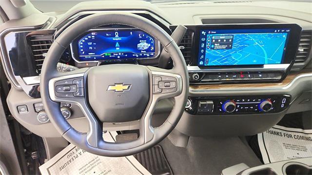 used 2025 Chevrolet Silverado 1500 car, priced at $39,989