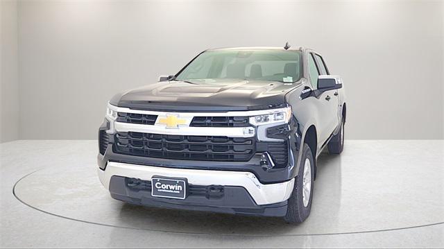 used 2025 Chevrolet Silverado 1500 car, priced at $39,989
