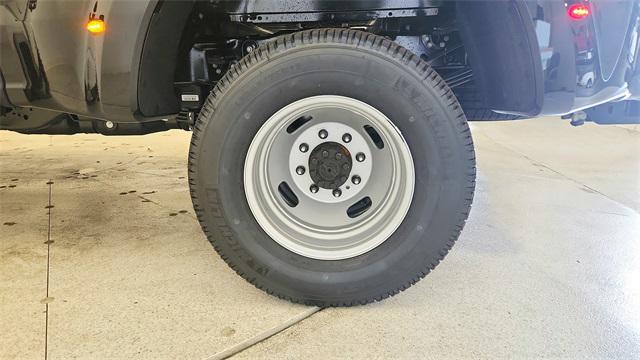 new 2025 Ford F-350 car, priced at $70,515
