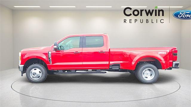 new 2025 Ford F-350 car, priced at $64,720
