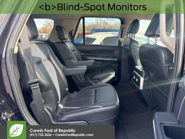 used 2024 Ford Expedition car, priced at $40,416