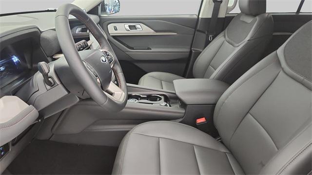 new 2025 Ford Explorer car, priced at $46,561