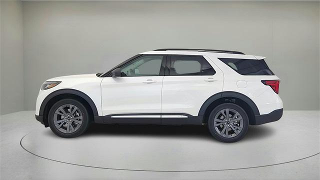 new 2025 Ford Explorer car, priced at $46,561
