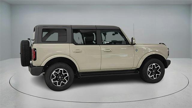 new 2025 Ford Bronco car, priced at $53,534