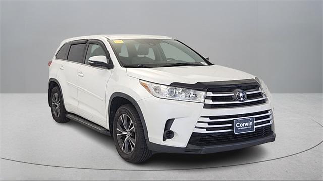 used 2018 Toyota Highlander car, priced at $25,389