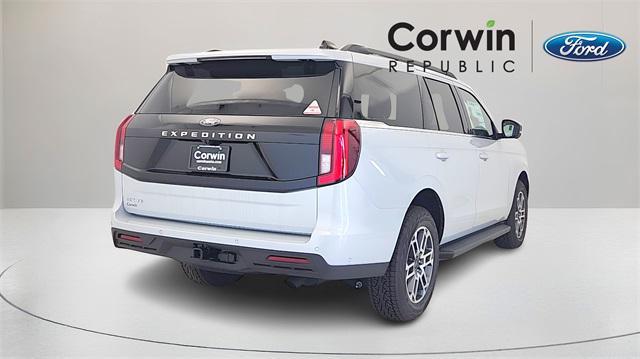 new 2025 Ford Expedition car, priced at $68,783