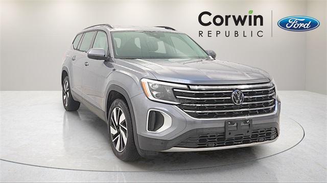 used 2024 Volkswagen Atlas car, priced at $31,396