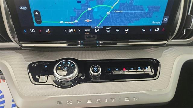 new 2025 Ford Expedition Max car, priced at $73,286