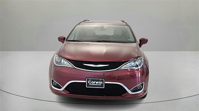 used 2017 Chrysler Pacifica car, priced at $14,998