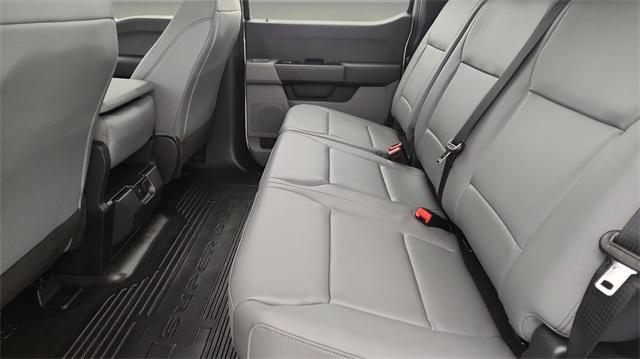 new 2025 Ford F-250 car, priced at $53,962